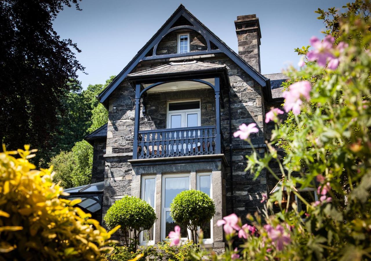 Mary'S Court Guest House - Mairlys Betws-y-Coed Exteriör bild